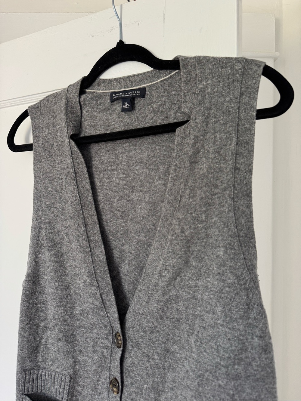 Banana Republic Luxury Cashmere Blend Vest - Picture 2 of 6